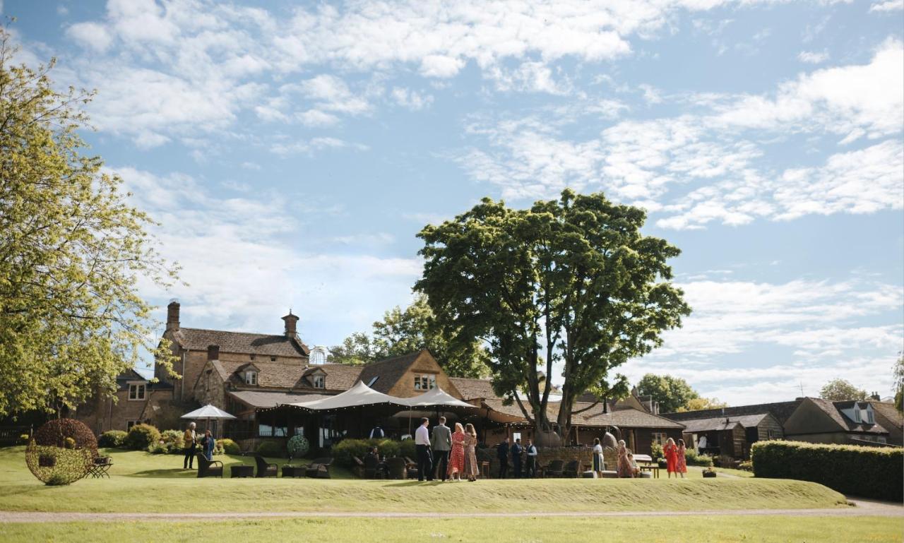 The Feathered Nest Inn Westcote エクステリア 写真