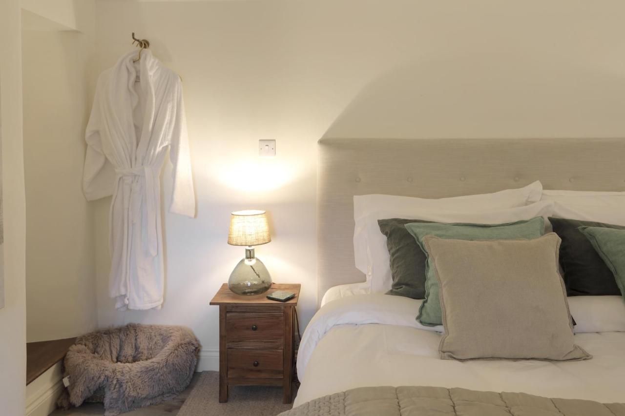 The Feathered Nest Inn Westcote エクステリア 写真