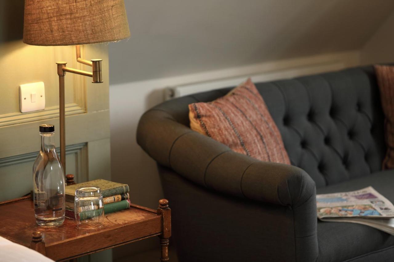 The Feathered Nest Inn Westcote エクステリア 写真